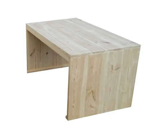 Tisch aus neuem Bauholz